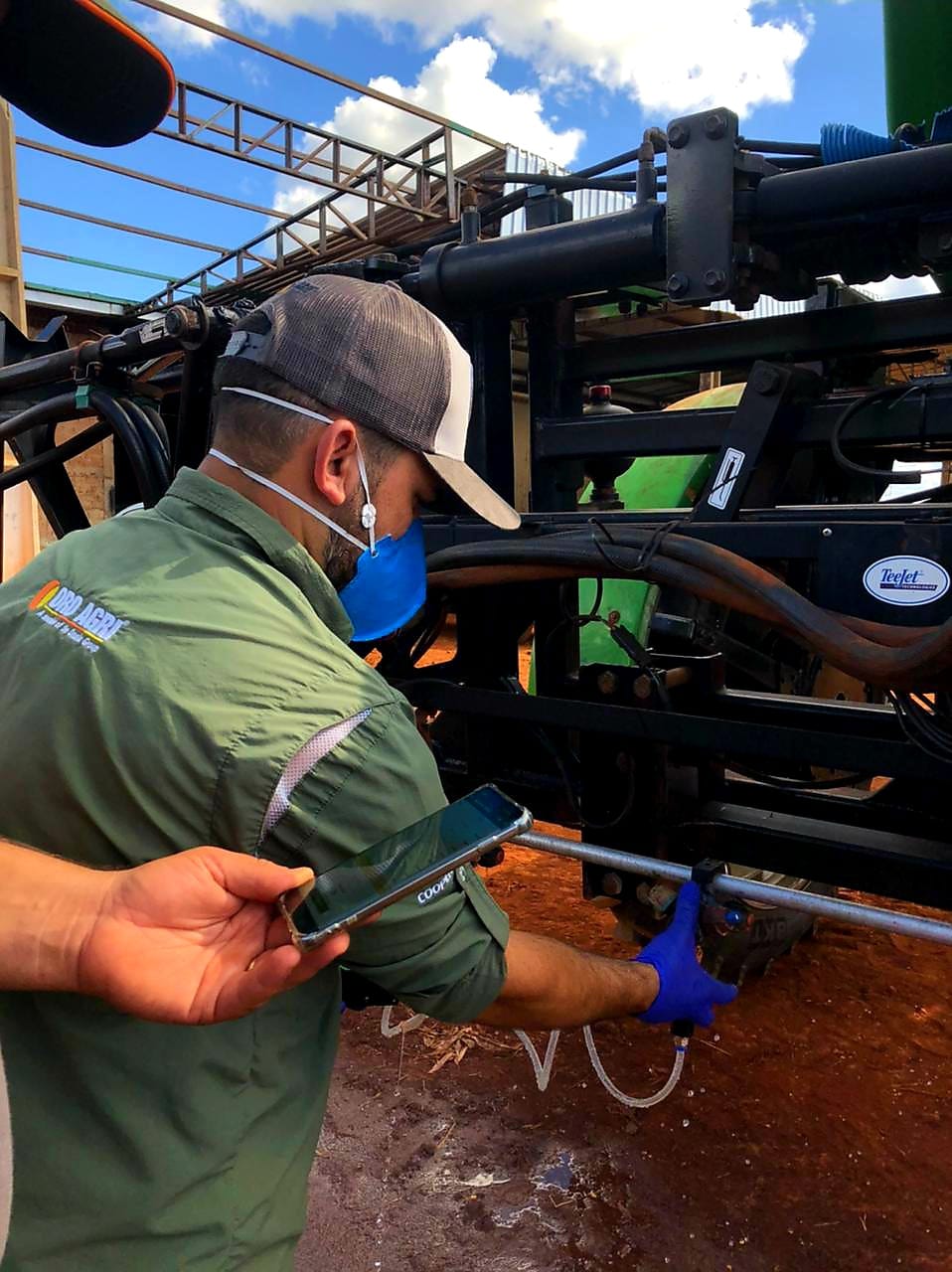 Equipamento otimiza verifica&ccedil;&atilde;o das ponteiras das pulverizadoras