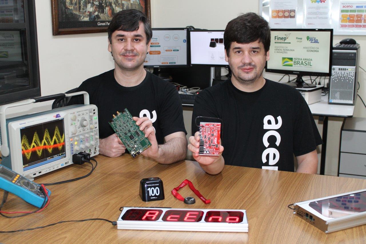 Lucas e Tiago Lone, s&oacute;cios da Aceno, conseguiram aporte milion&aacute;rio para investir no desenvolvimento de uma linha de solu&ccedil;&otilde;es para o setor automotivo