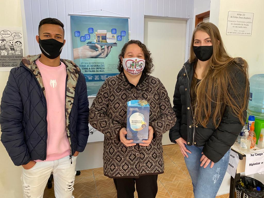 Equipe de Mandirituba comemora a conquista
