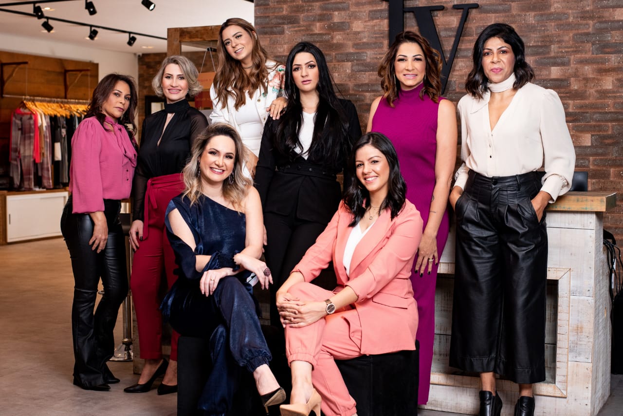 Gisely Gravena e equipe