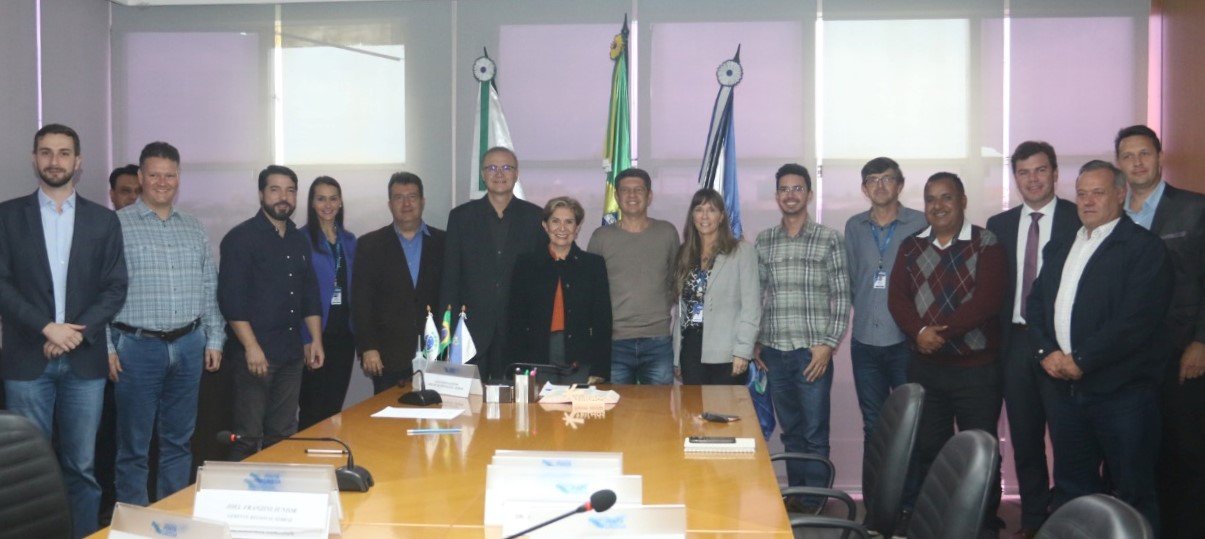 Evento de lan&ccedil;amento do Programa Impacto aconteceu no gabinete da prefeita Elizabeth Schmidt